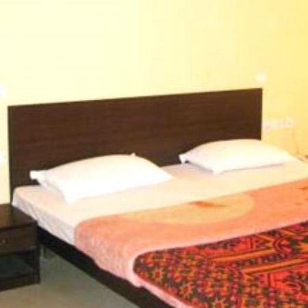 Hotel Balaji Calangute Resort Room photo